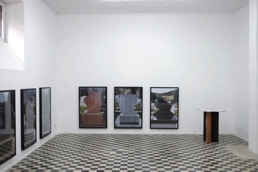 Genti Korini — Notes from the Upperground / Shënime nga Mbitoka, 8
