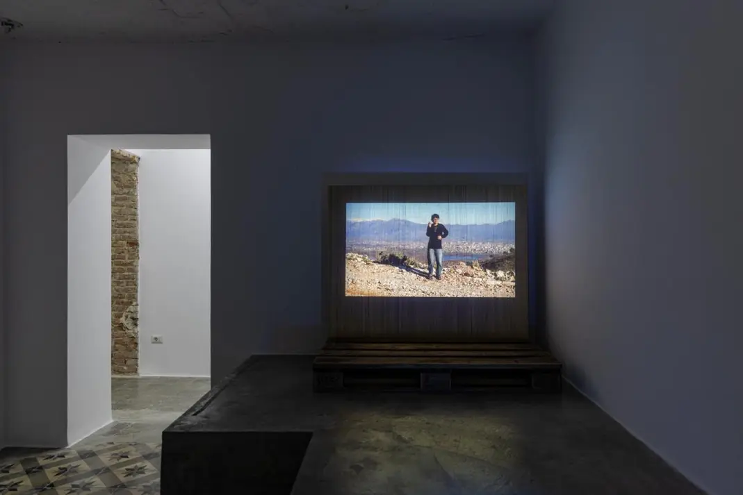 Kairo Urovi — Somewhere I Am Still Arriving / Endem rrugës për diku, 4