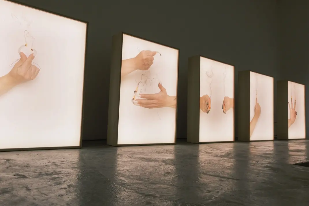 Lori Lako — Going Nowhere Slow / Duke Shkuar Askund Ngadalë, 3